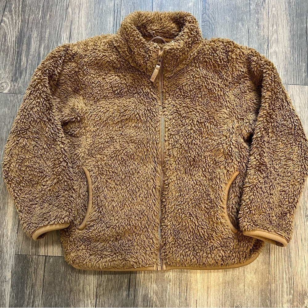 UNIQLO Girls Brown Sherpa Fleece Long Sleeves Jacket Warm Winter Snow Ski 5-6